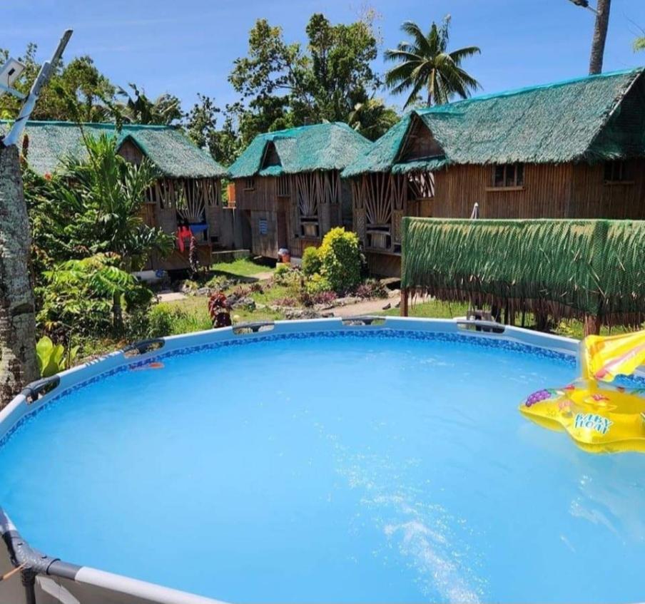 Nirvana Bamboo Houses & Dive Resort Moalboal Exteriör bild